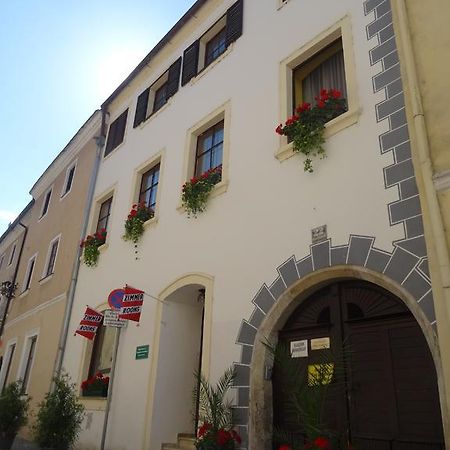 Gaestehaus Auf Der Kunstmeile Кремс на Дунае Экстерьер фото